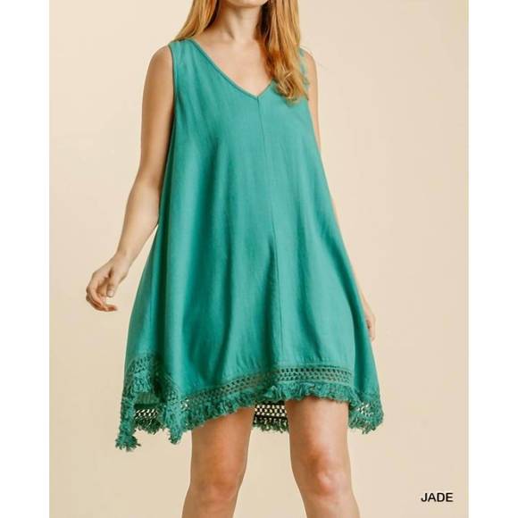 Umgee Linen Blend Embroidered Frayed Hem Top main image 0
